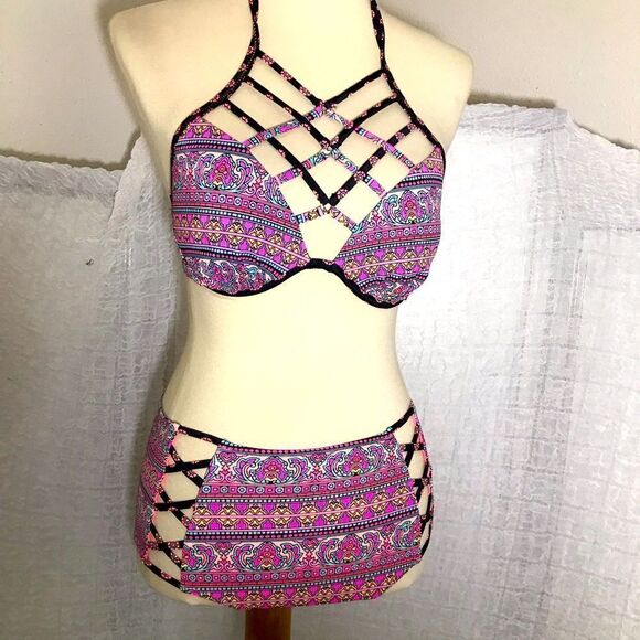 Shade & Shore NWOT Size S/34C - Picture 2 of 11